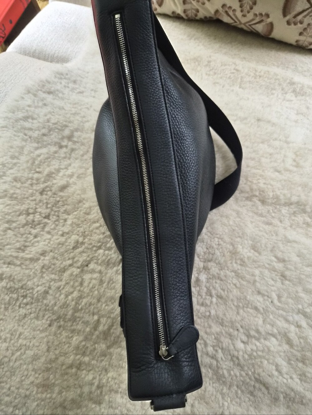 The Row Large Slouchy Banana Bag Black Pebbled Calfskin Leather Crossbody  $2550 - Picture 6 of 14